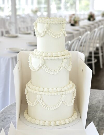 Maleny Manor wedding cake