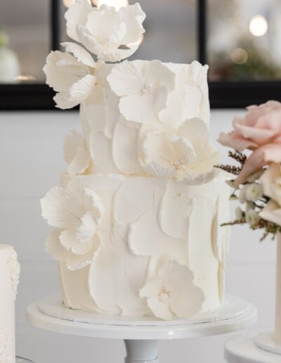 Textured buttercream Hinterland wedding cake