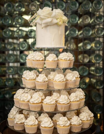 Sunshine Coast Hinterland wedding cupcakes